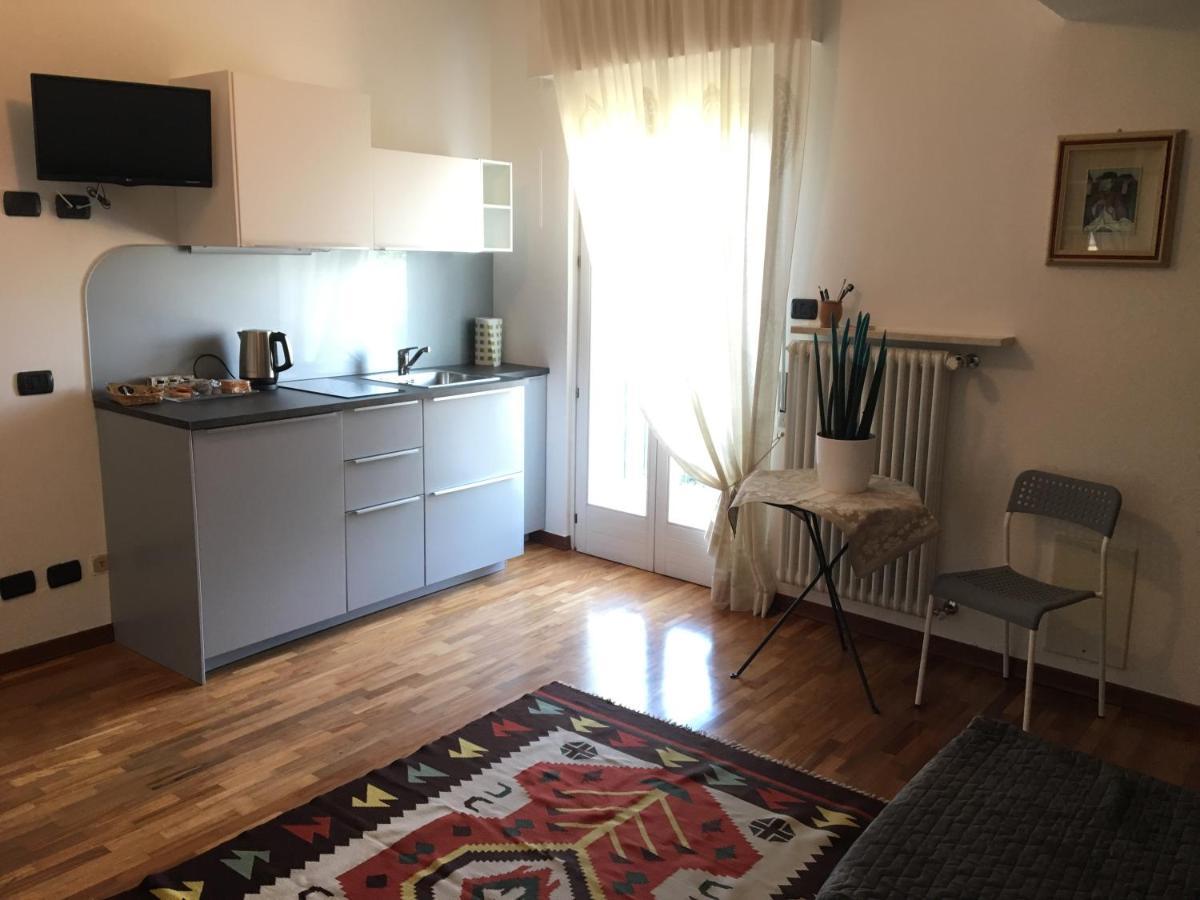 Adige Penthouse Aparthotel Verona Exteriör bild