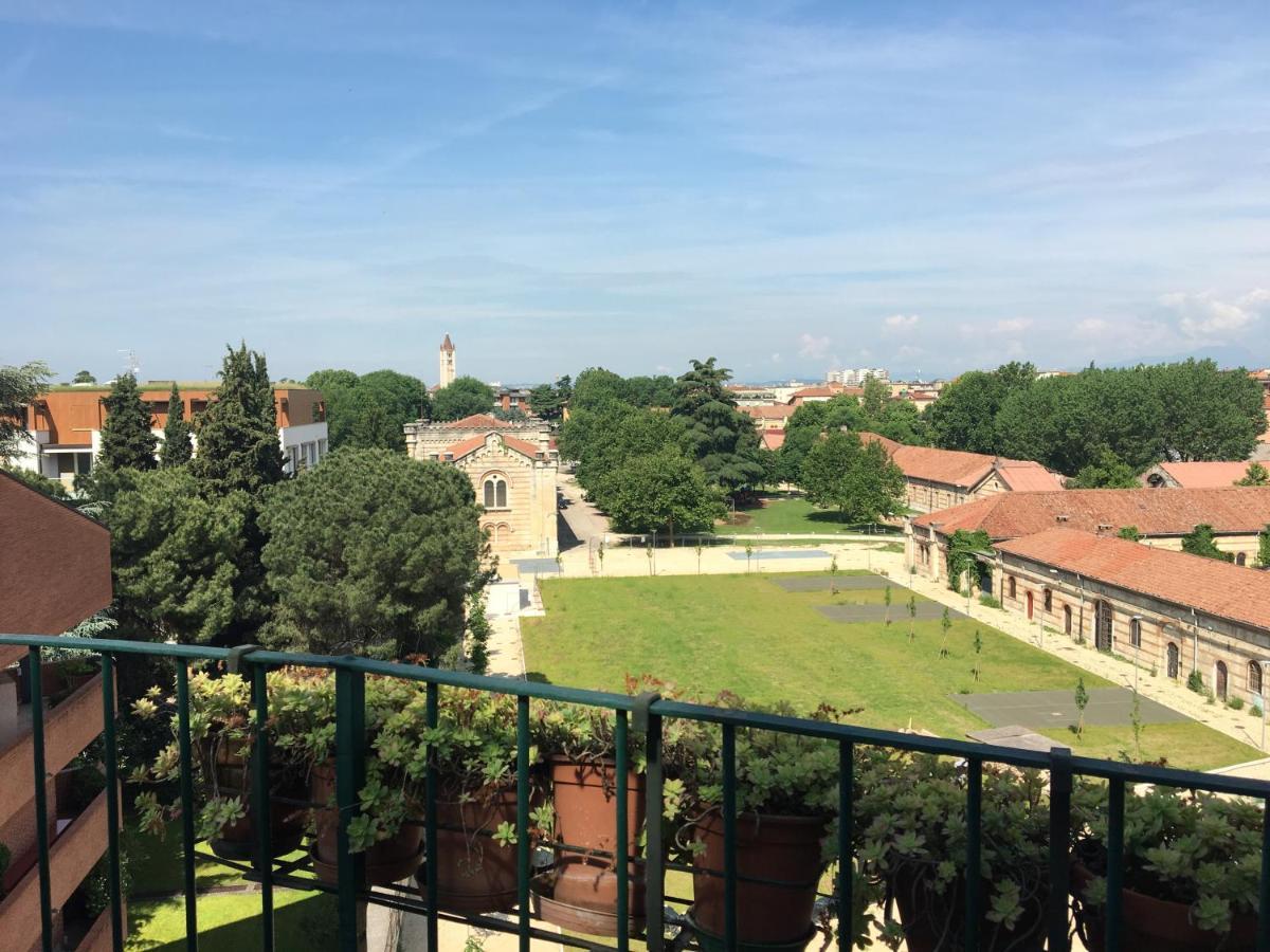 Adige Penthouse Aparthotel Verona Exteriör bild