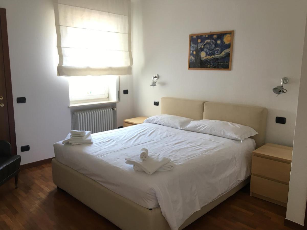 Adige Penthouse Aparthotel Verona Exteriör bild